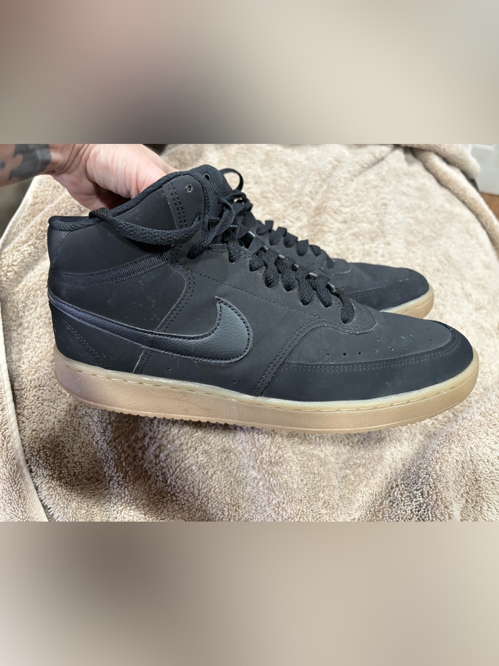 EUC Nike Court Vision mids